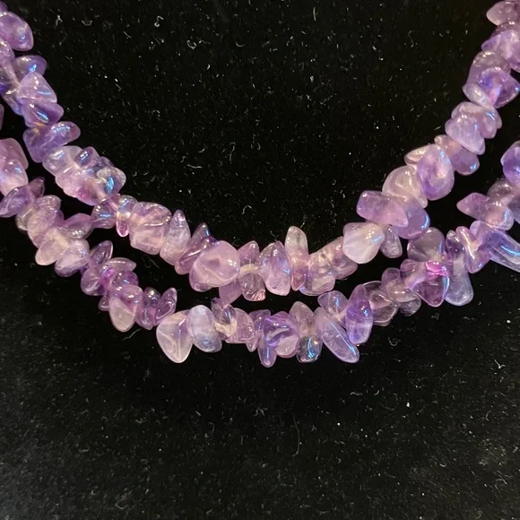 AMETHYST STRAND IF CHIP BEADS - Picture 3 of 10